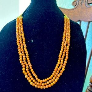 428 carats genuine Bertie, 3 strand necklace!   Excellent!